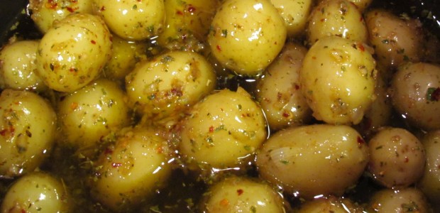 Conserva de batata com molho verde