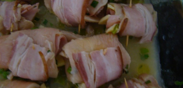Peito de Peru com Bacon ao forno