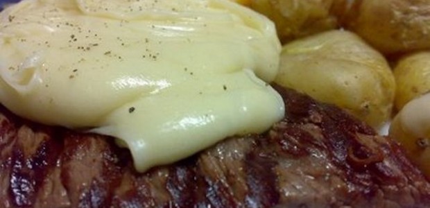 Picanha na Chapa com Mandioca na manteiga e queijo