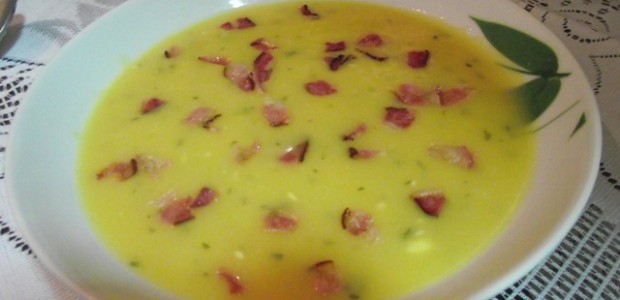 Sopa de Batata com Queijo